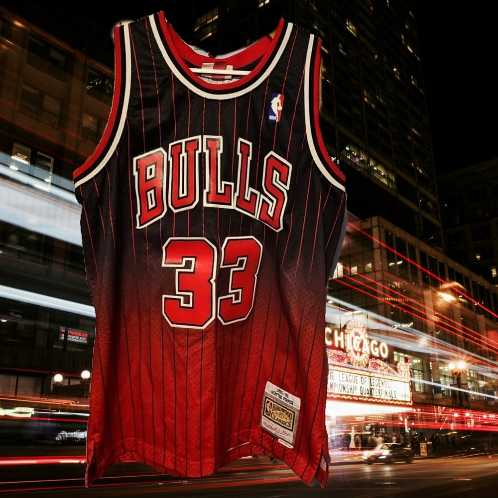 NBA Chicago Bulls Pippen #33 Mitchell & Ness HWC Swingman Jersey Adult Size L